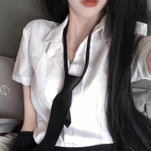毒魔